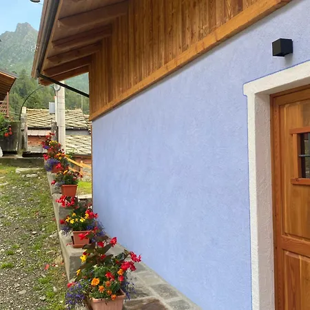 I Tre Corvi - Rocca Bianca 아파트 프랄리