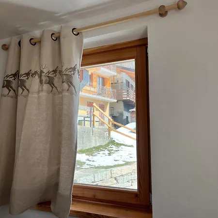 I Tre Corvi - Rocca Bianca 아파트 *